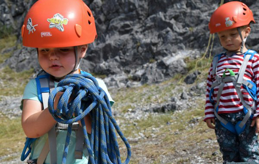 آیا کوهنوردی برای کودکان ضرر دارد؟