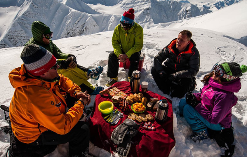 قبل از کوهنوردی چه غذاهایی بخوریم؟