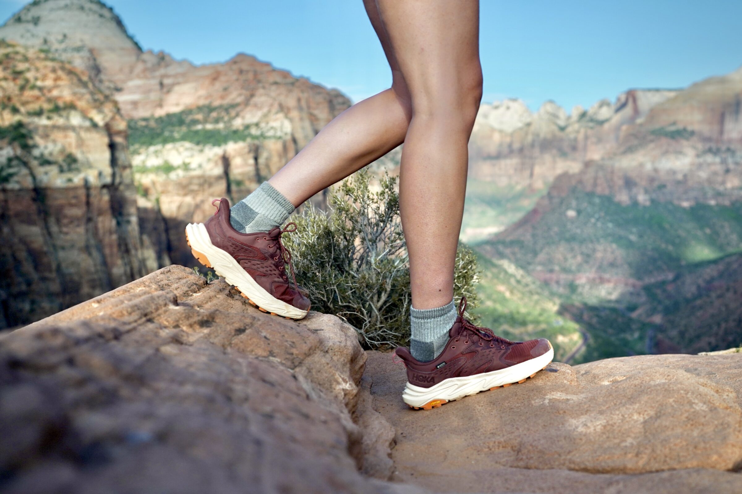 کدام کفش کوهنوردی بهتر است؟