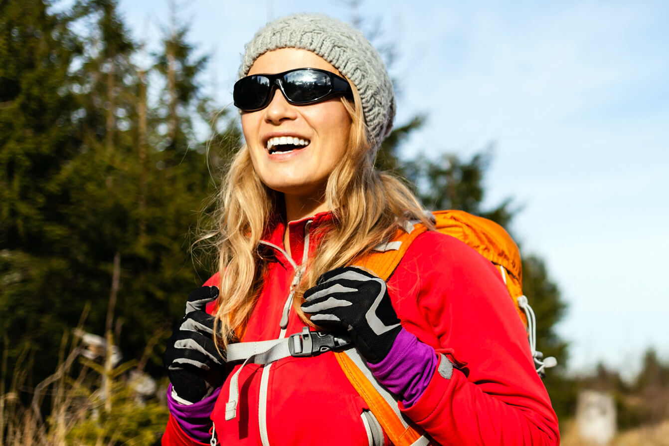 راهنمای انتخاب عینک آفتابی مناسب کوهنوردی و طبیعتگردی