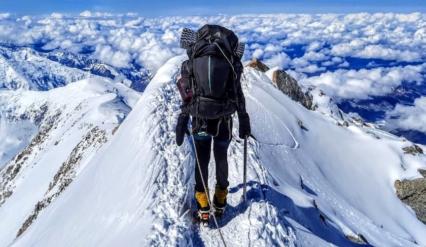 بررسی خطرات کوهنوردی و توصیه های ایمنی