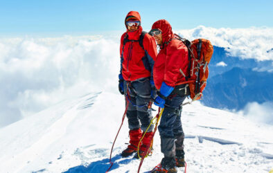 لباس مناسب کوهنوردی در زمستان