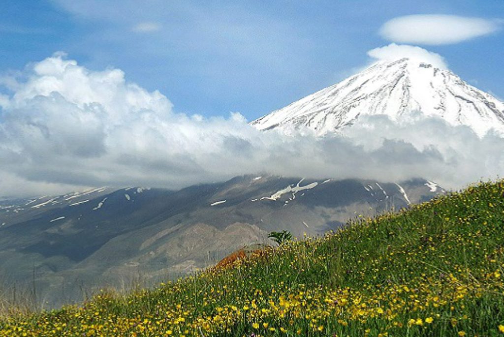 آیا صعود به دماوند سخت است؟