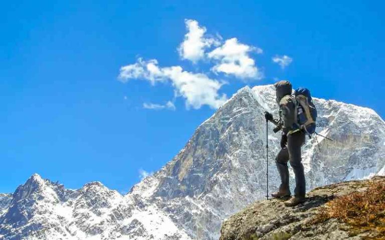 کوهنوردی چگونه است؟