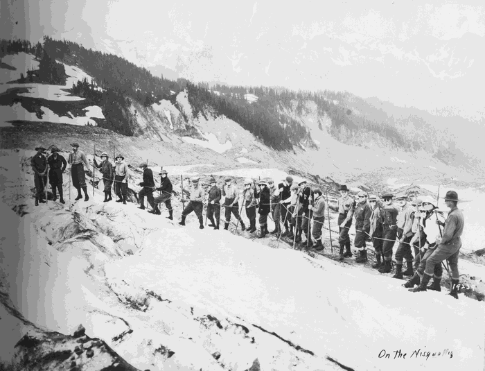 تاریخچه ورزش کوهنوردی