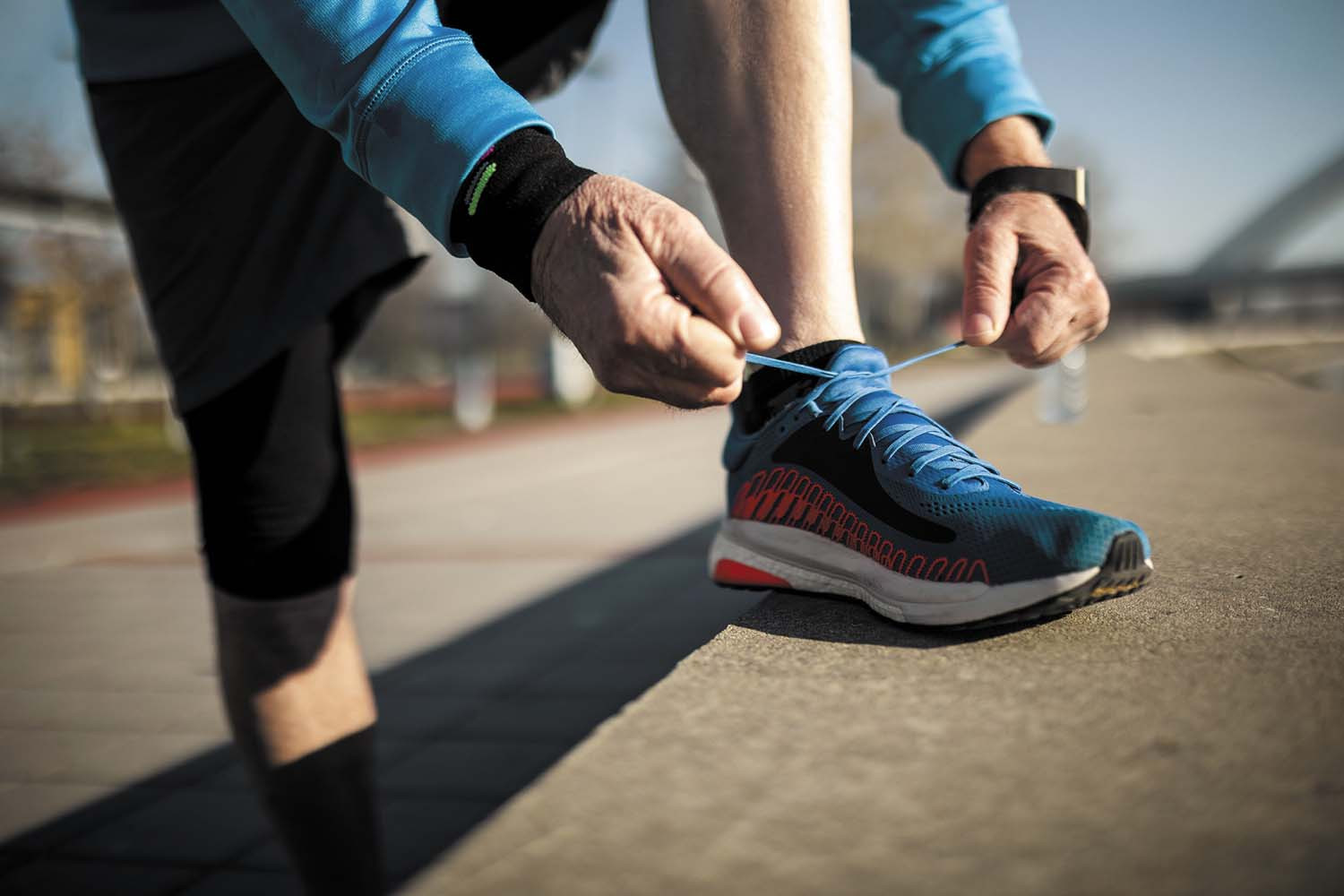 کفش پیاده روی باید چگونه باشد؟