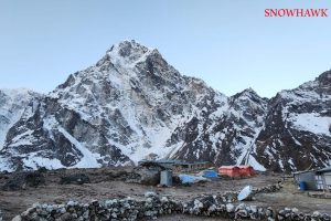 دمای قله اورست در زمستان چقدر است؟